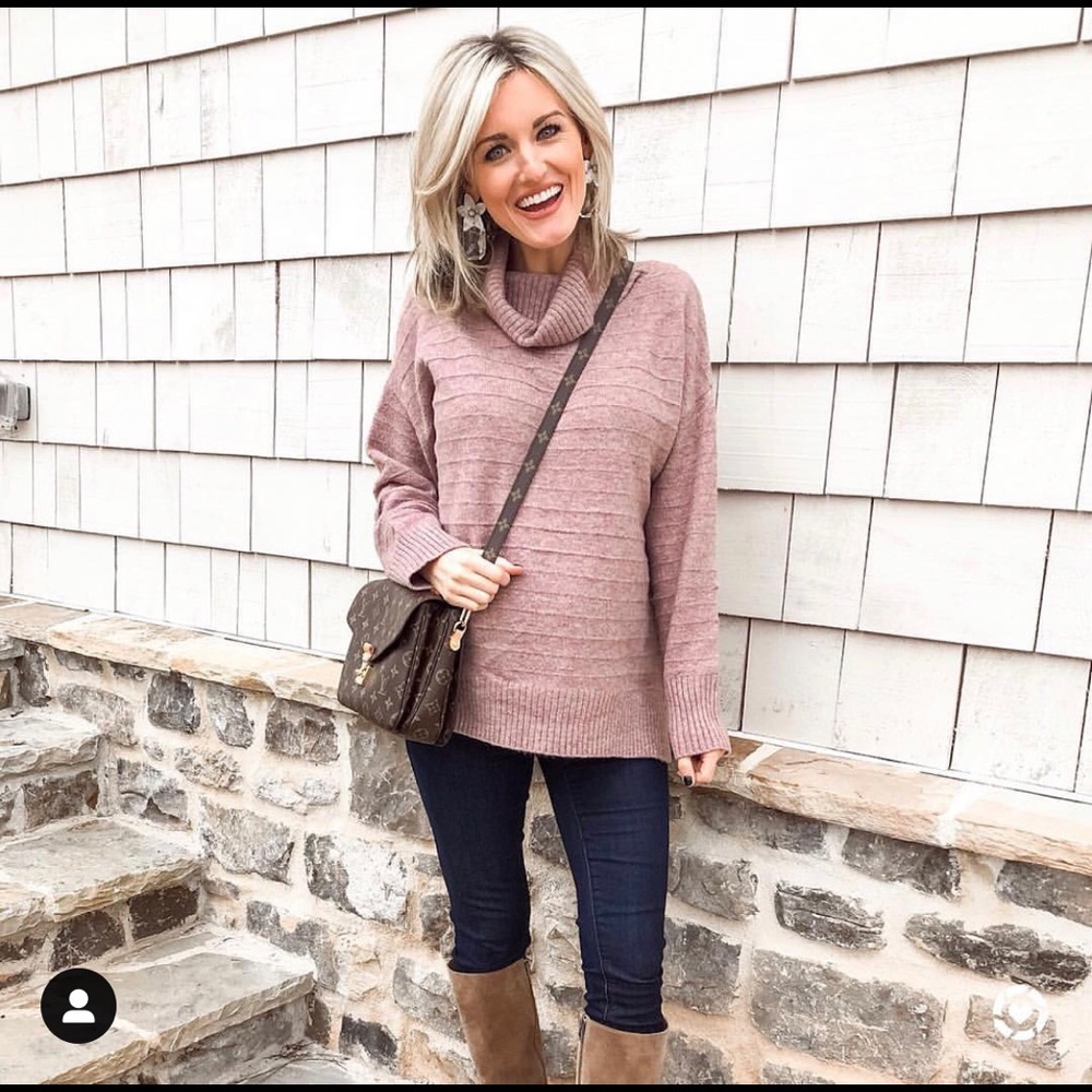 Old Navy turtleneck sweater
